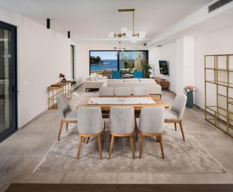 Villa moderne dans un tout nouveau complexe au bord de l'eau dans la région de Sibenik - pic 22