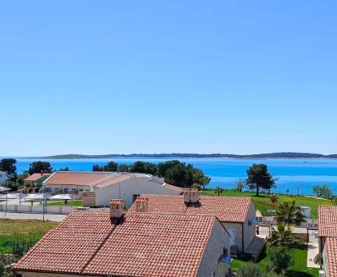 Luxuriöser neuer Komplex in zweiter Meereslinie in Medulin, nur 100 Meter vom Strand entfernt! - foto 21