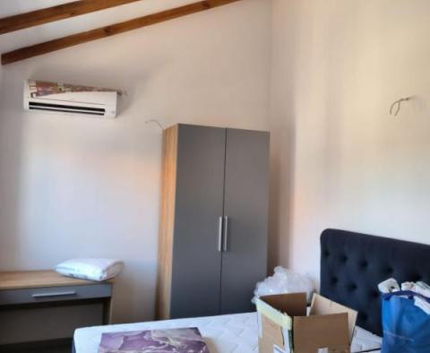Maison mitoyenne nouvellement construite à Rovinjsko Selo, Rovinj à seulement 7 km de la mer et du centre-ville - pic 23