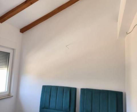 Maison mitoyenne nouvellement construite à Rovinjsko Selo, Rovinj à seulement 7 km de la mer et du centre-ville - pic 29