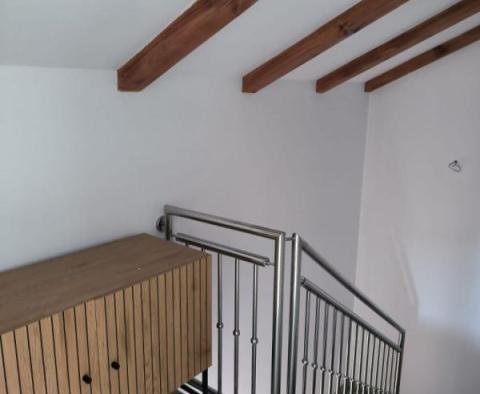 Maison mitoyenne nouvellement construite à Rovinjsko Selo, Rovinj à seulement 7 km de la mer et du centre-ville - pic 39