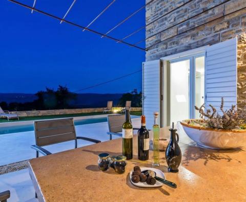 Designer stone villa with swimming pool in Oprtalj area - pic 3