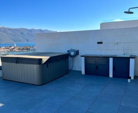 Modern villetta with sea views and swimming pool near Zadar - pic 25