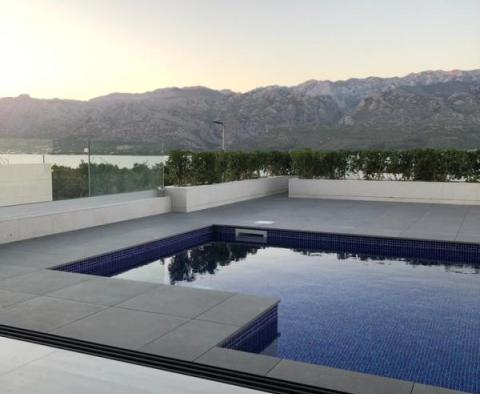 Modern villetta with sea views and swimming pool near Zadar - pic 4