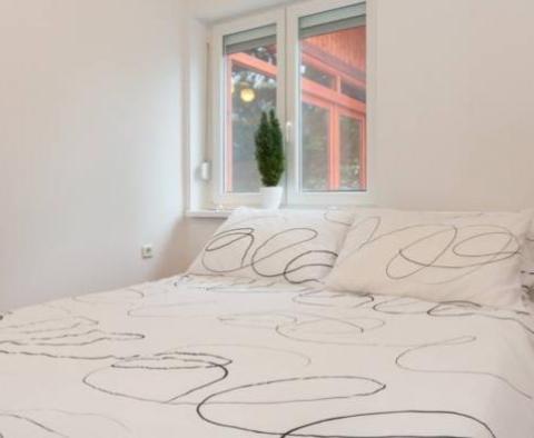 Apart-Haus mit 5 Wohnungen zum Verkauf in Silo, mit Meerblick, nur 300 Meter vom Strand entfernt - foto 12