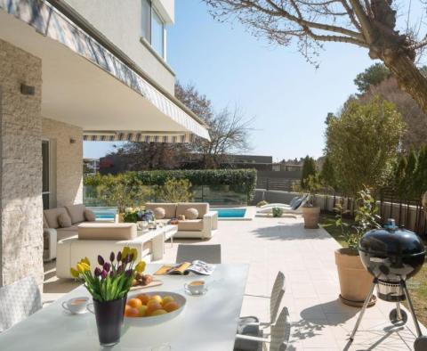 Luxury villa in prestigious Fažana, only 300 meters from the sea - pic 21