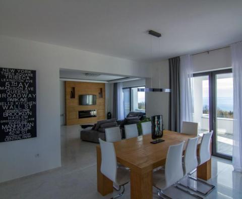 Lux villa in Martinkovac, Rijeka, with swimming pool and sea views - pic 22