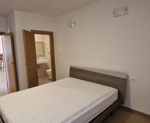 Propriété spacieuse avec 16 chambres, deux piscines et un court de tennis - pic 25