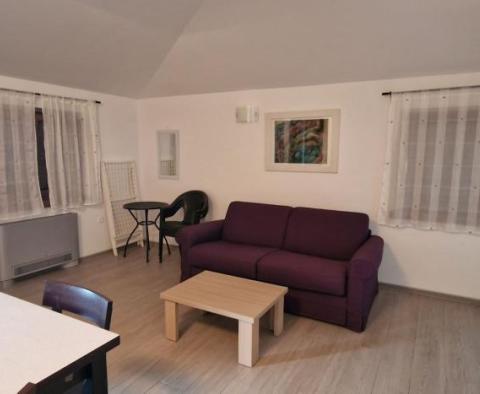 Propriété spacieuse avec 16 chambres, deux piscines et un court de tennis - pic 39