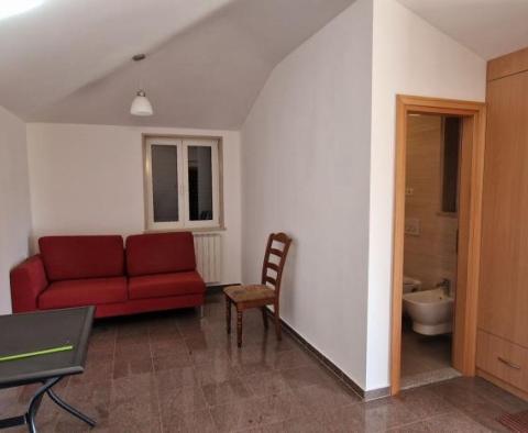Propriété spacieuse avec 16 chambres, deux piscines et un court de tennis - pic 119