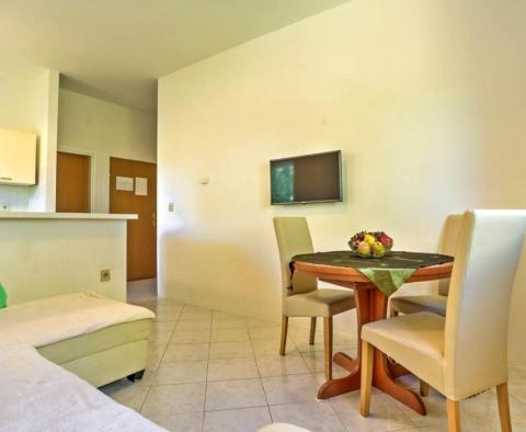 Apart-hotel with swimming pool 300 meters from the beach in Umag area - pic 22