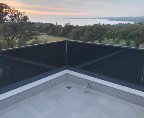 Villa jumelée au design contemporain à Štinjan, Pula, à seulement 600 mètres de la mer - pic 3