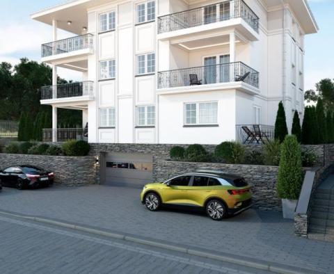 Teraszos apartman egy új épület földszintjén, medencével, közel a tengerhez és Abbáziához Iciciben - pic 3