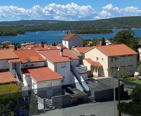 Apartment in Punat with sea views - pic 2