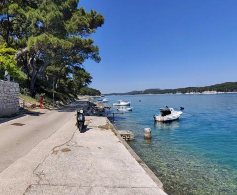 Astonishing property on the 1st line to the sea on M.Losinj - pic 9