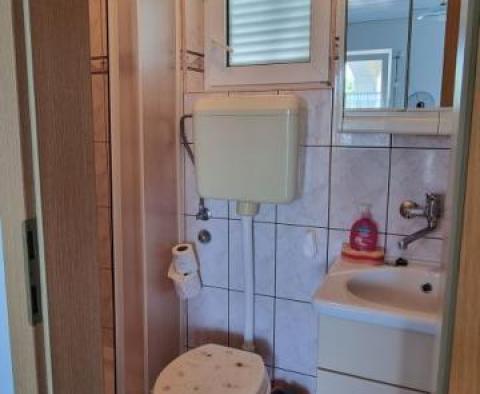 Appartement pas cher de 4 unités à Novi Vinodolski, avec vue sur la mer - pic 4