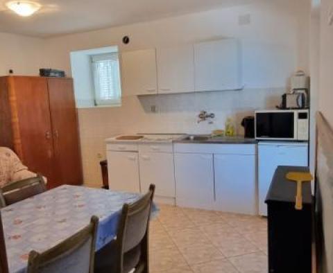 Appartement pas cher de 4 unités à Novi Vinodolski, avec vue sur la mer - pic 5