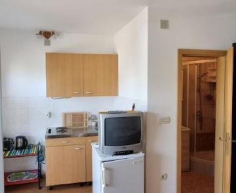 Appartement pas cher de 4 unités à Novi Vinodolski, avec vue sur la mer - pic 10