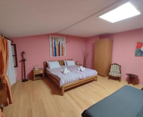Unique dwelling with 4 apartments in old town of Rovinj - pic 37