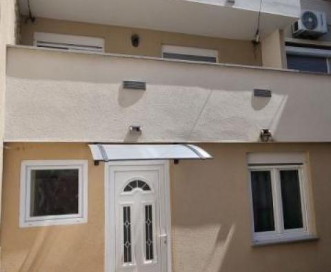 House in the center of Novi Vinodolski, 250 meters from the sea - pic 12