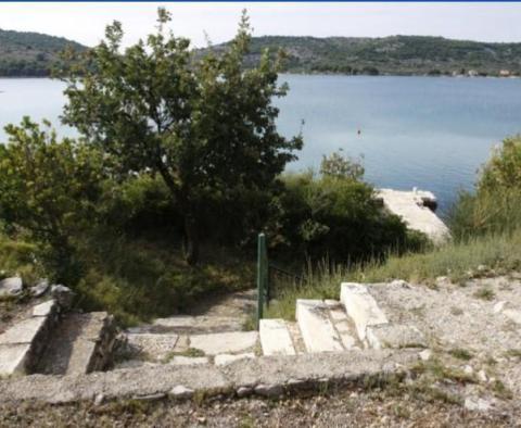 Manoir unique au bord de l'eau dans la région de Sibenik avec accès à la jetée et à la plage - pic 8