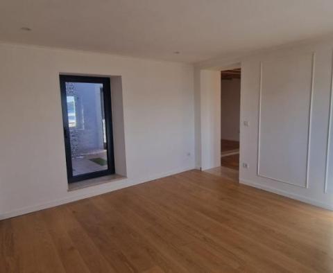 Exceptional 1st line apartment for sale - pic 30