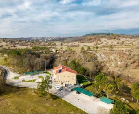 Resort, hotel, restaurant, apartments, camp, land complex of T1, T2, T3 in Motovun area - on 32.227 m2 of land - pic 84