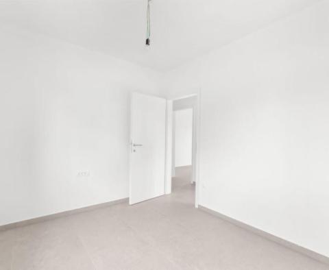 Apartment with roof terrace in Poreč - pic 23