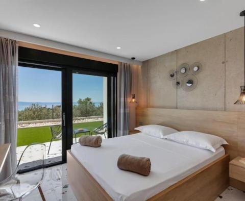 Světlá nová vila ve Veliko Brdo, Makarska, s úžasným výhledem na moře - pic 18