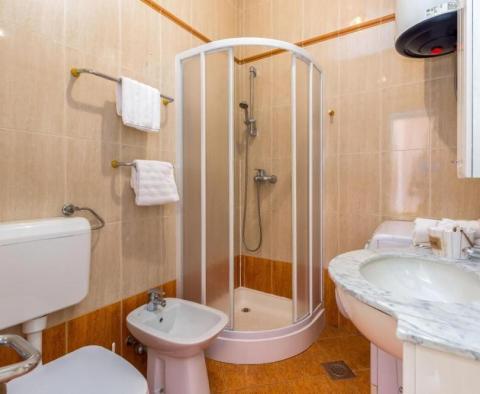 Жилой дом 700 м2 с бассейном + 6000м2 земли с проектом оздоровительного курорта на 28 номеров в Ловране - фото 39