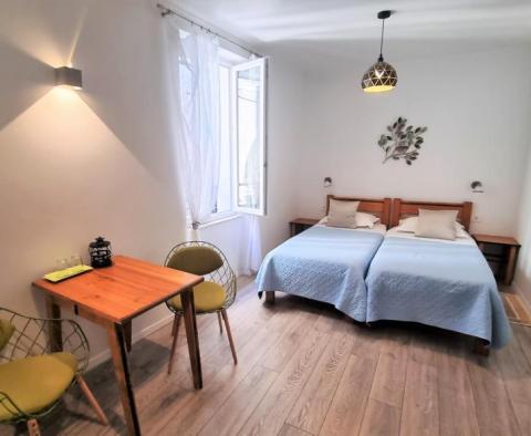 Luxuriös renovierte Wohnung im Diokletianpalast von Split – ideal zum Mieten - foto 5