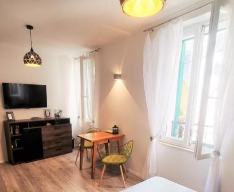 Luxuriös renovierte Wohnung im Diokletianpalast von Split – ideal zum Mieten - foto 11