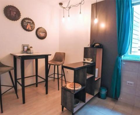 Luxuriös renovierte Wohnung im Diokletianpalast von Split – ideal zum Mieten - foto 8