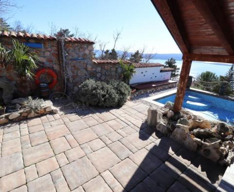 Perfect villa with panoramic sea views in Dramalj - pic 10