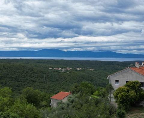 Maison dans la verdure à Dobrinj, île de Krk - pic 2