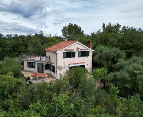 Maison dans la verdure à Dobrinj, île de Krk - pic 15