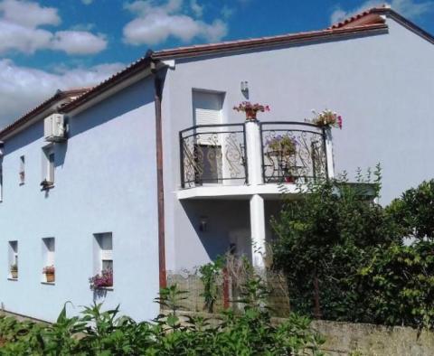 Apart-house in Valdebek, Pula - pic 2