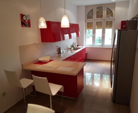Appartement exclusif dans une villa Art Nouveau à 50 mètres de la mer - pic 12