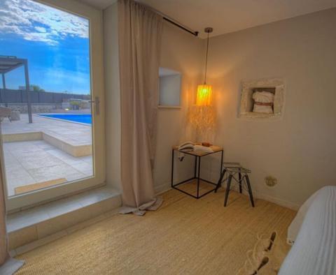 Okouzlující vila v centru Istrie, nedaleko Rovinje - pic 13