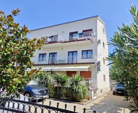 Bright house with 7 apartments in Selce, Crikvenica, only 350 meters from the sea - pic 3