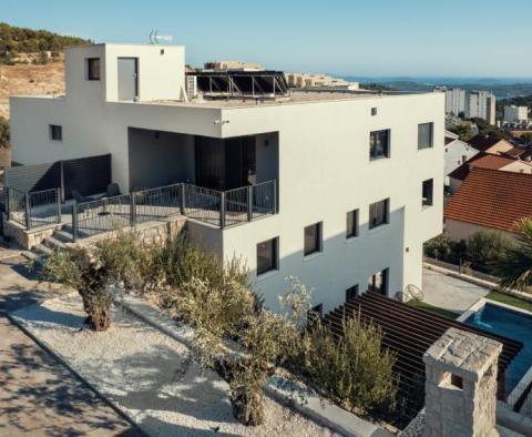 Luxury apartment in Sibenik area - pic 10