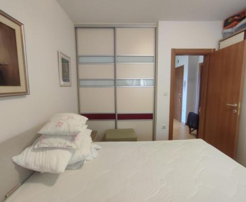 Immeuble avec vue mer à Fazana, à 500 mètres de la mer - pic 50