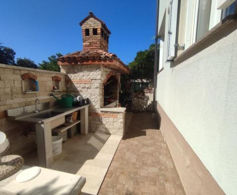 Immeuble avec vue mer à Fazana, à 500 mètres de la mer - pic 88
