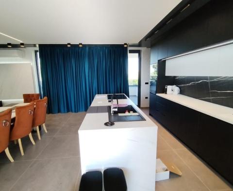 Stunning new modern villa in Medulin, 150 meters from the sea - pic 42