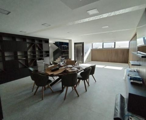 Stunning new modern villa in Medulin, 150 meters from the sea - pic 81