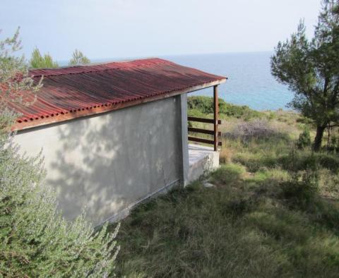 Agroland in der 1. Linie auf der Insel Hvar, Gebiet Gromin Dolac - foto 4