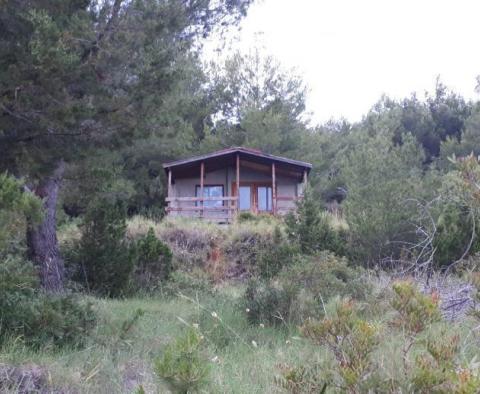 Agroland in der 1. Linie auf der Insel Hvar, Gebiet Gromin Dolac - foto 5