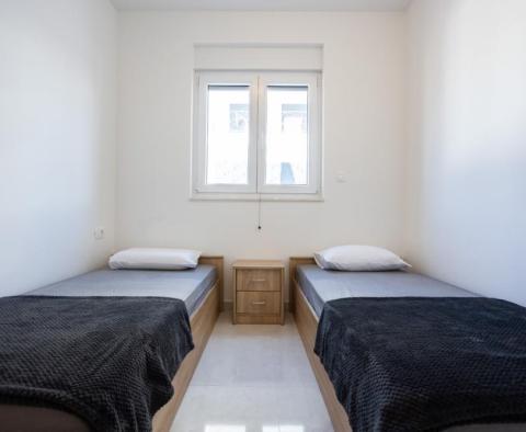 Luxury apartment in Ciovo 200 meters from the sea, with swimming pool - pic 11