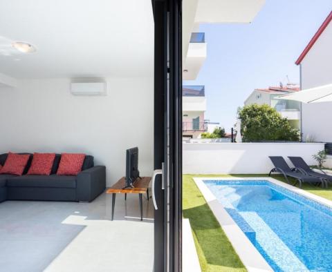 Luxury apartment in Ciovo 200 meters from the sea, with swimming pool - pic 7