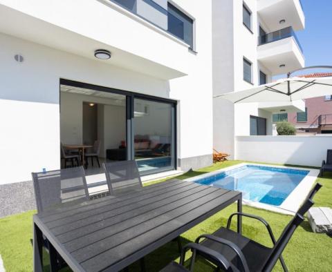 Luxury apartment in Ciovo 200 meters from the sea, with swimming pool - pic 2